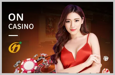 Máy slot game và hình ảnh bắn cá với đồ họa sống động.